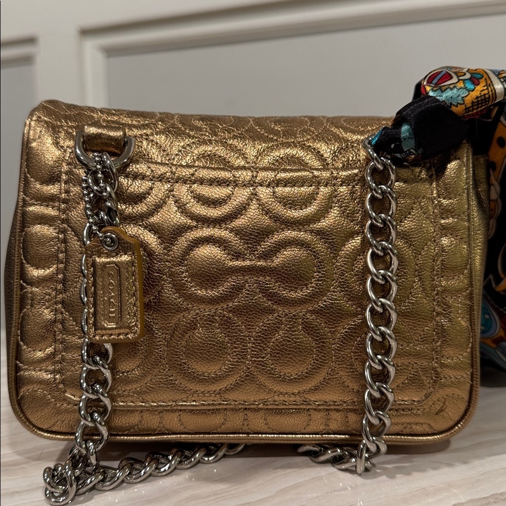 Coach Bag Madison Small Signature Embossed Gold Metallic Leather Shoulder Bag - Picture 7 of 17